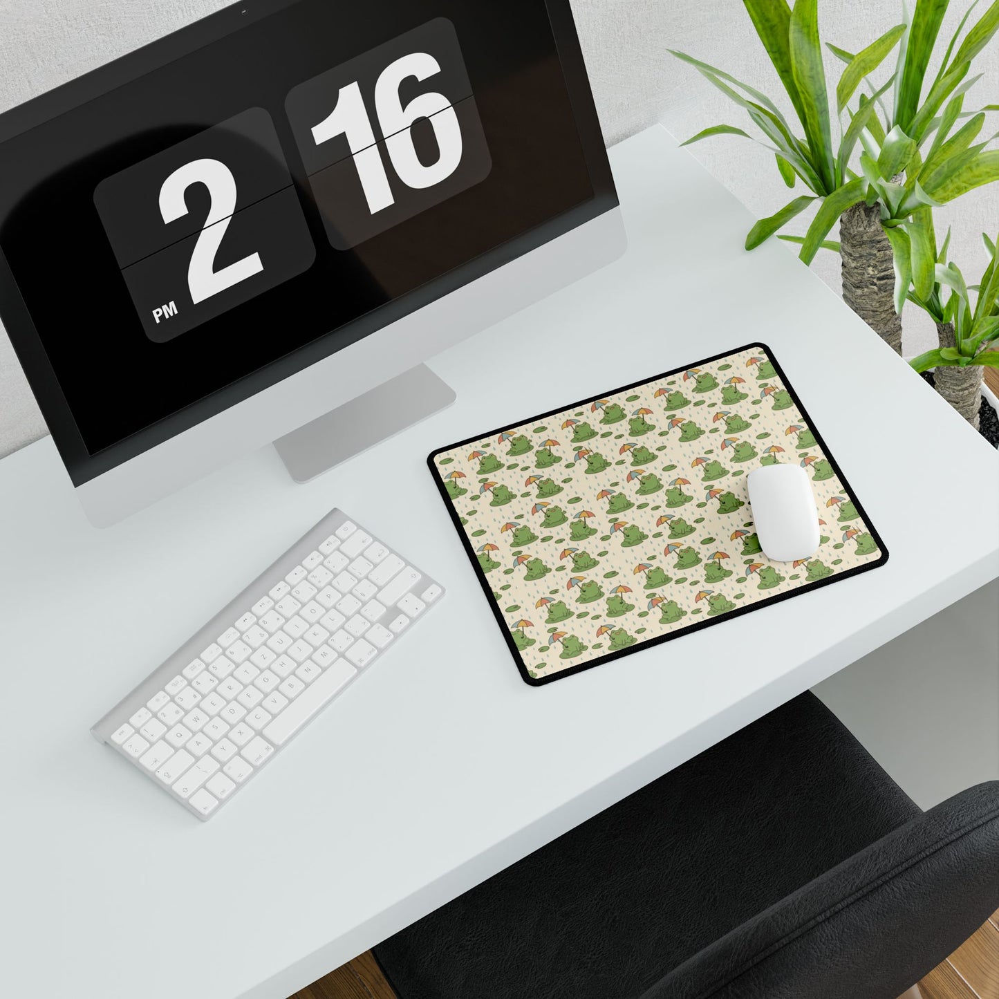 Frogs love rain — Gaming Mousepad
